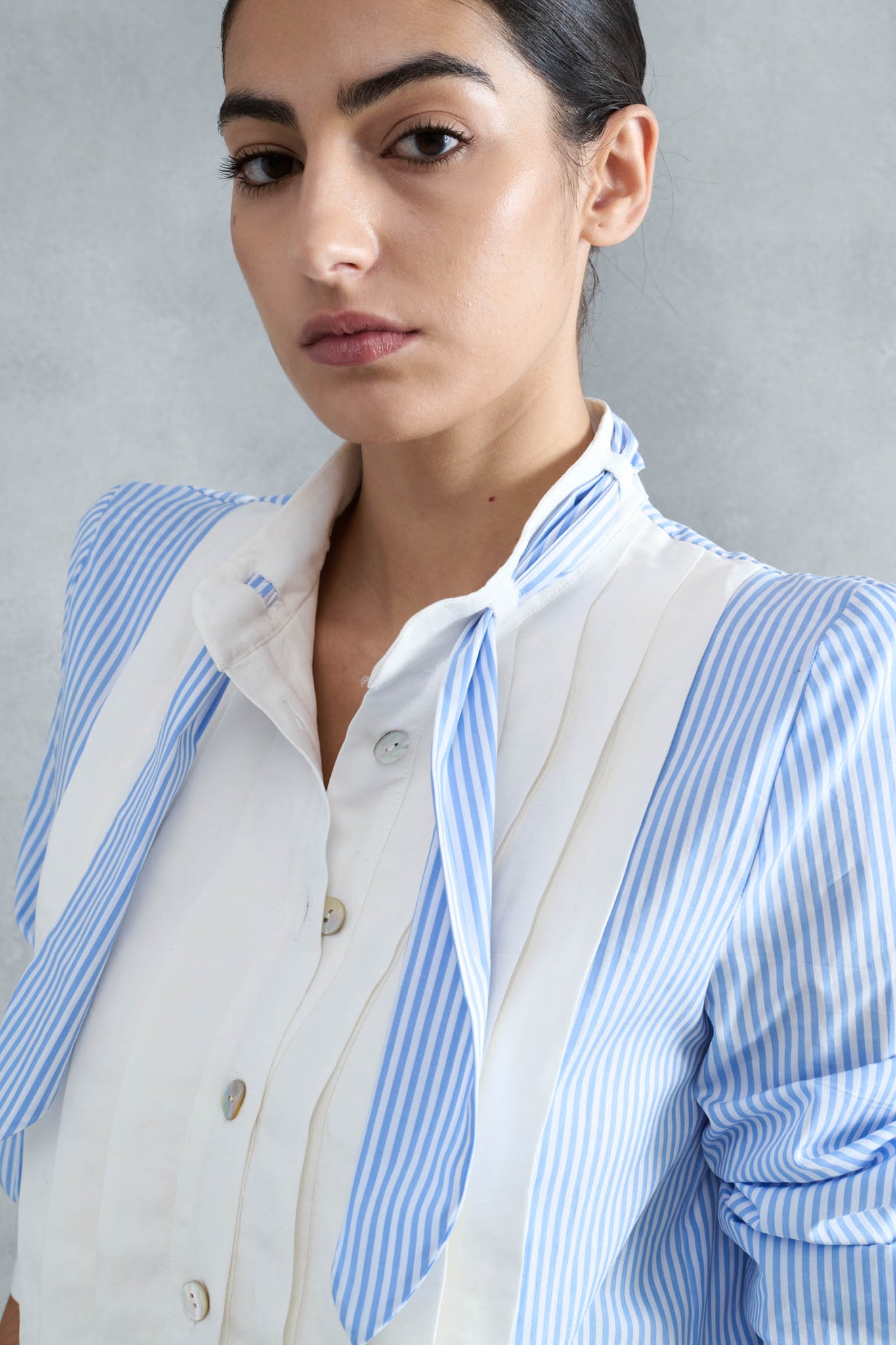 BLUSA LOMA RAYAS AZULES Y BLANCAS