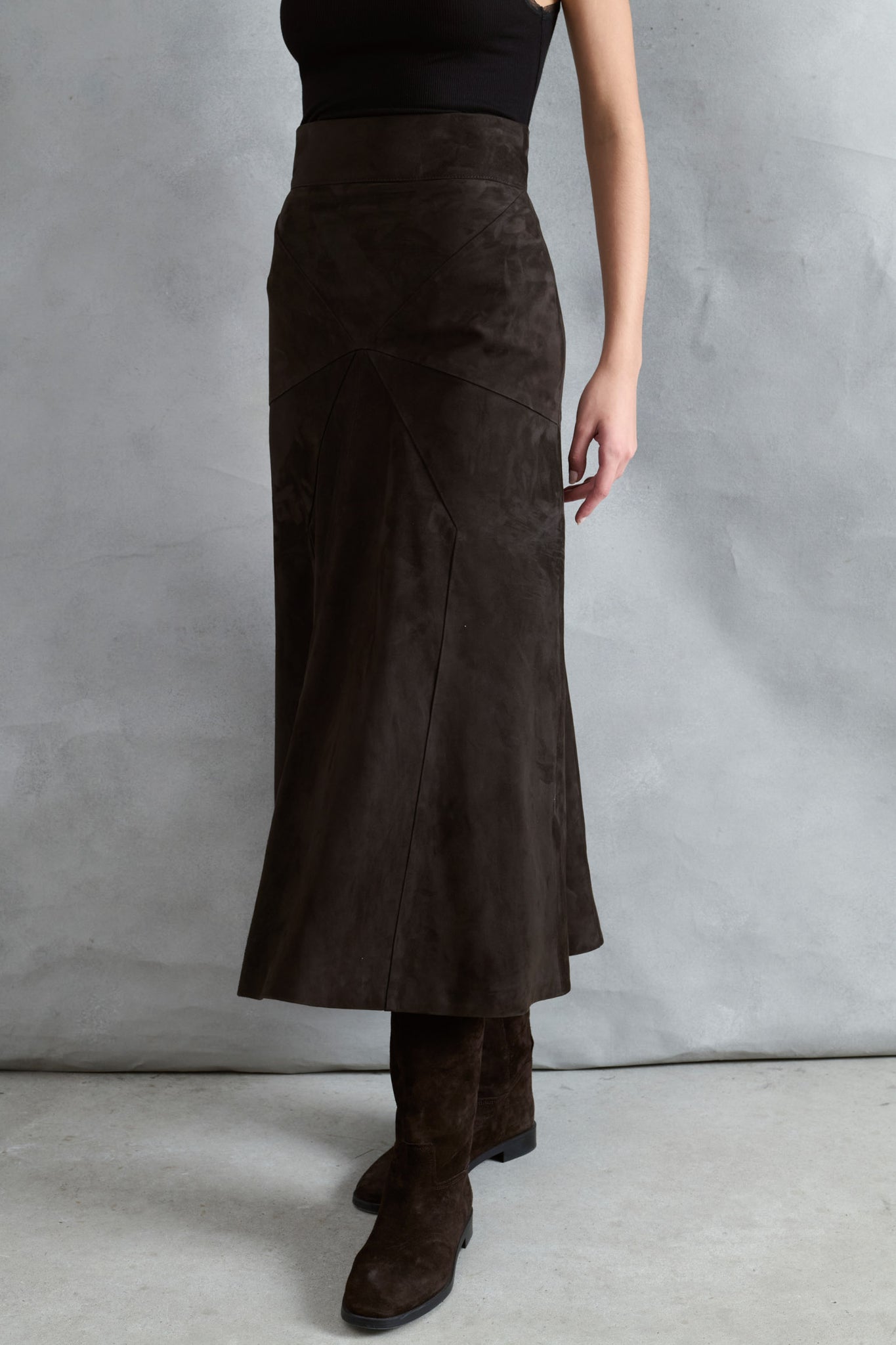CHOCOLATE SUEDE FURROW SKIRT