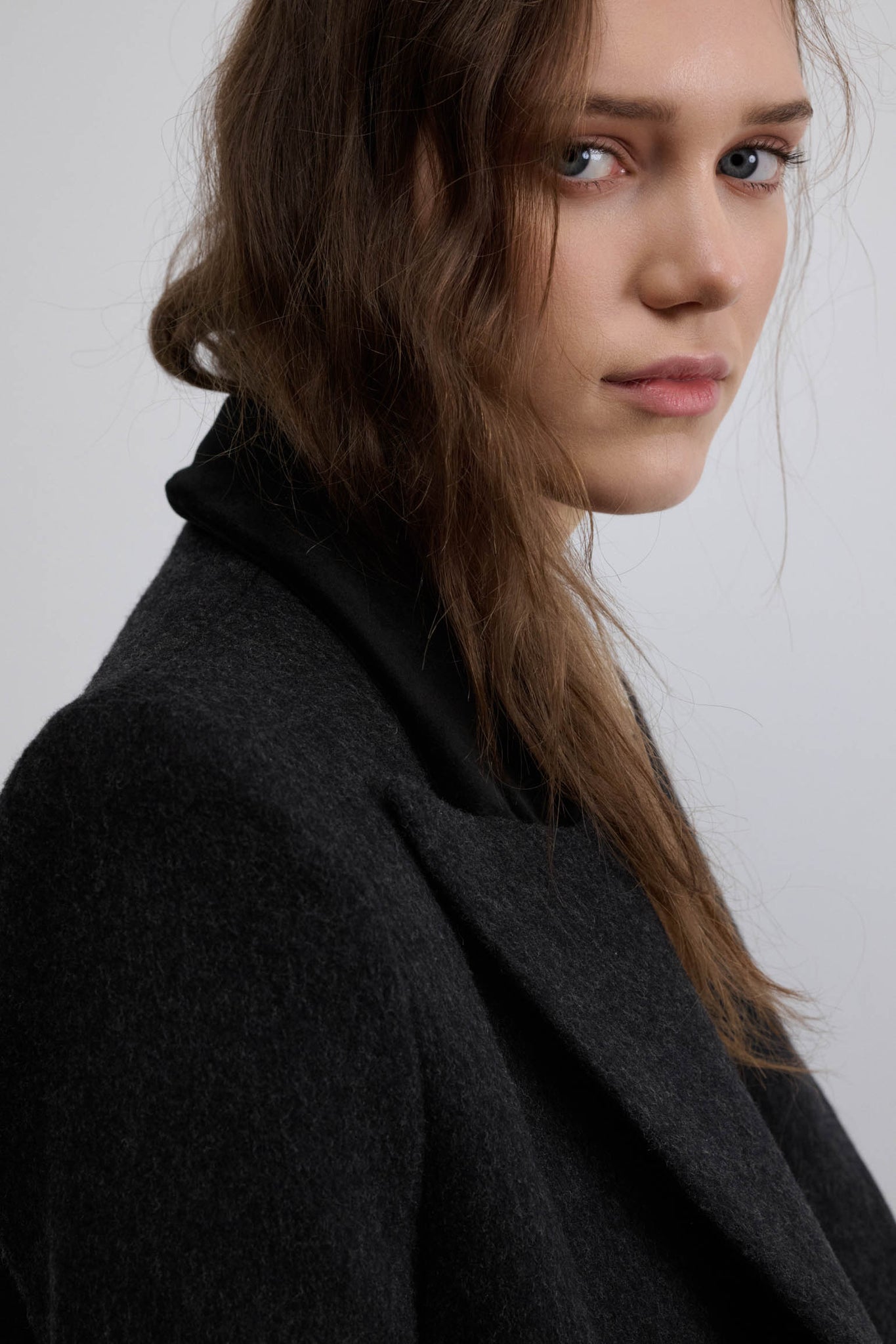 ABRIGO ESTONIA ANTRACITA