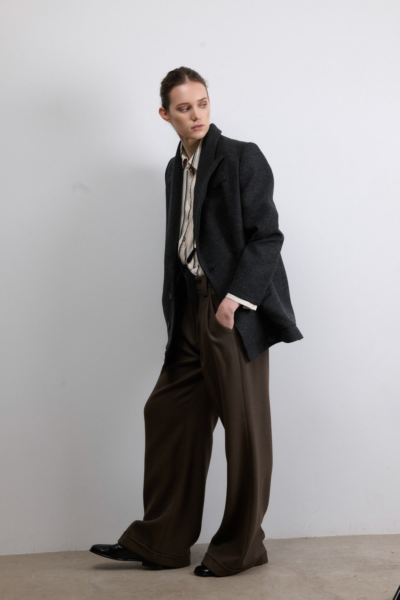 ABRIGO CANADA ESPIGA GRIS