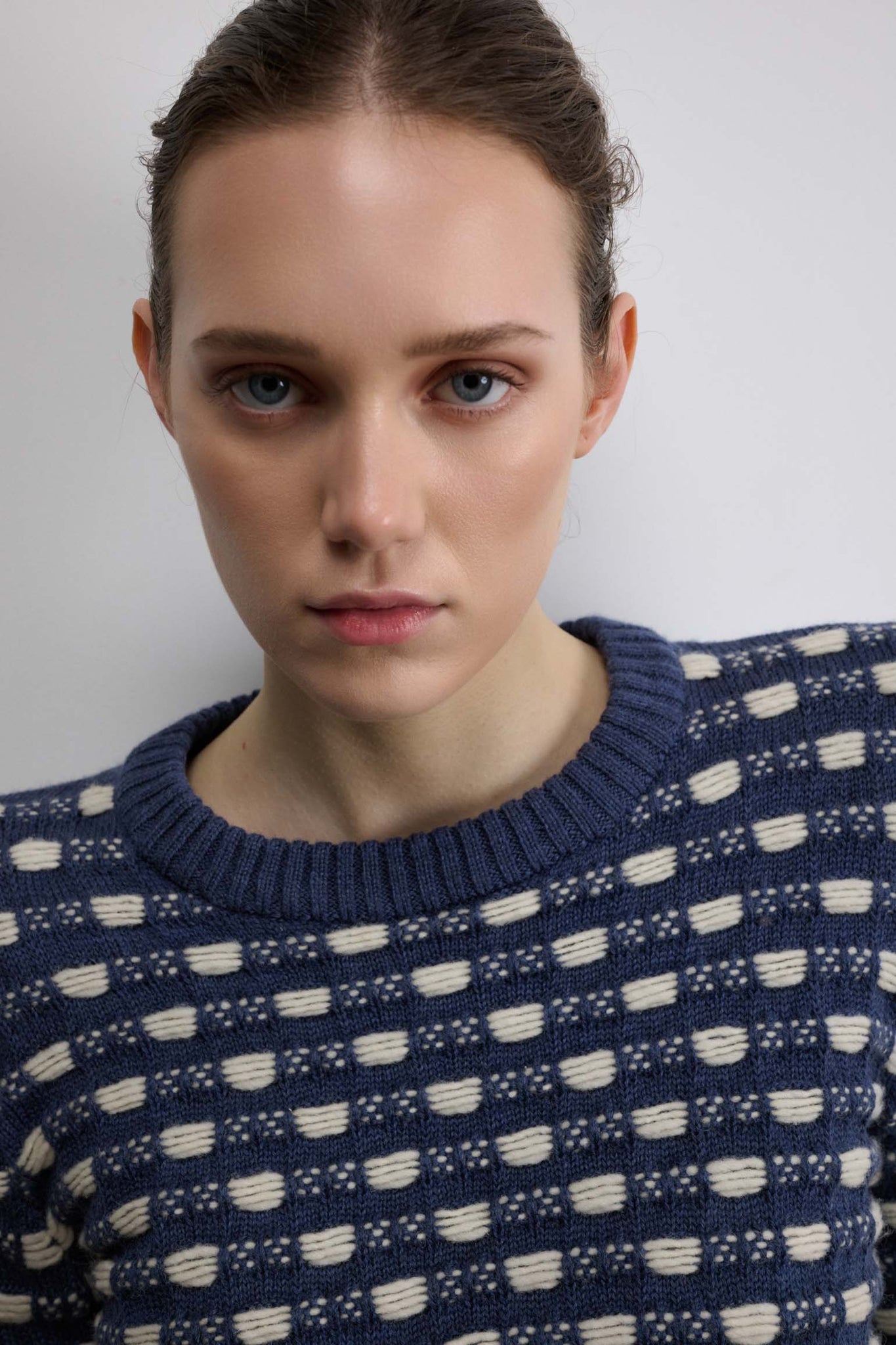 JERSEY RAYO AZUL CON PESPUNTES CRUDOS