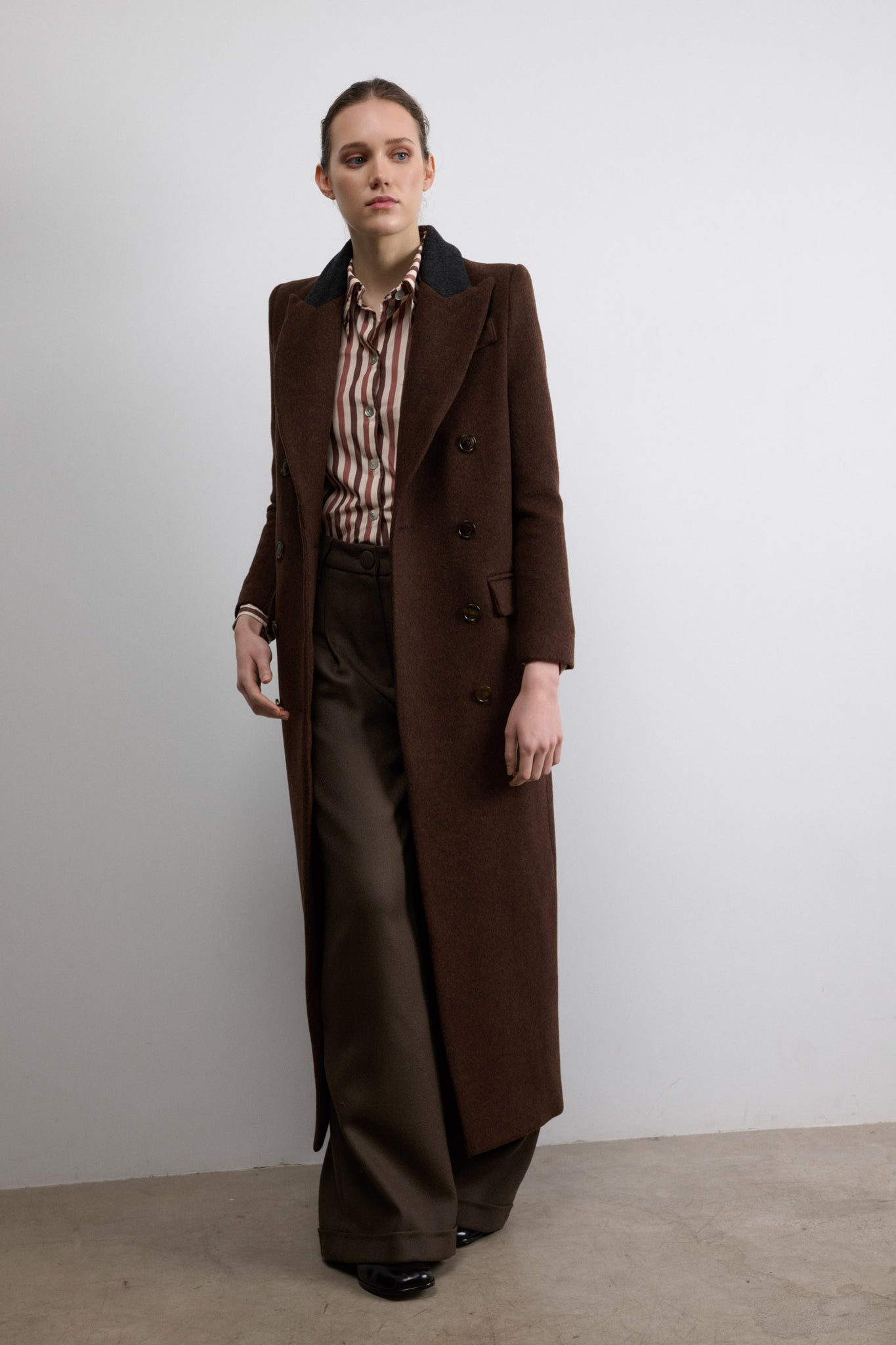 ABRIGO ESTONIA MARRÓN