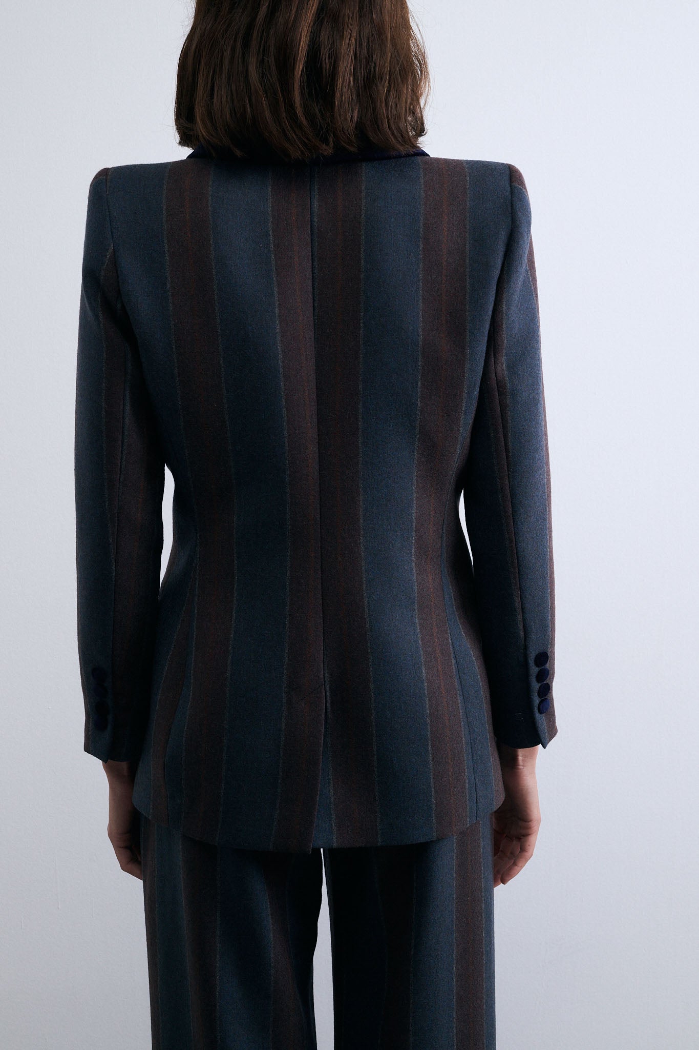 BLAZER NODO RAYA ANCHA AZUL Y GRANATE