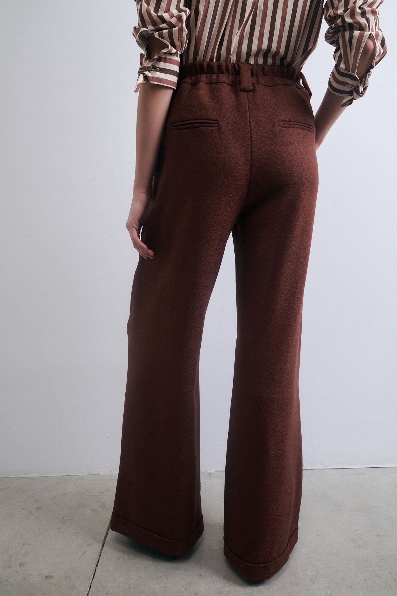 PANTALÓN PUENTE ARCILLA