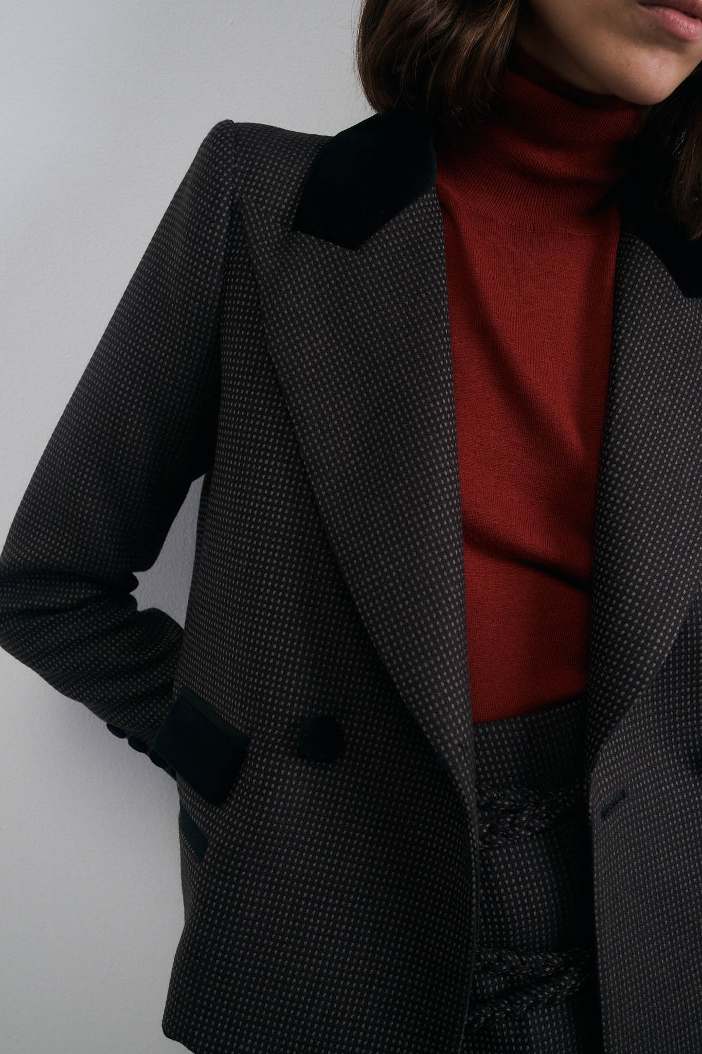 CHAQUETA ALUD NEGRO CON PUNTOS