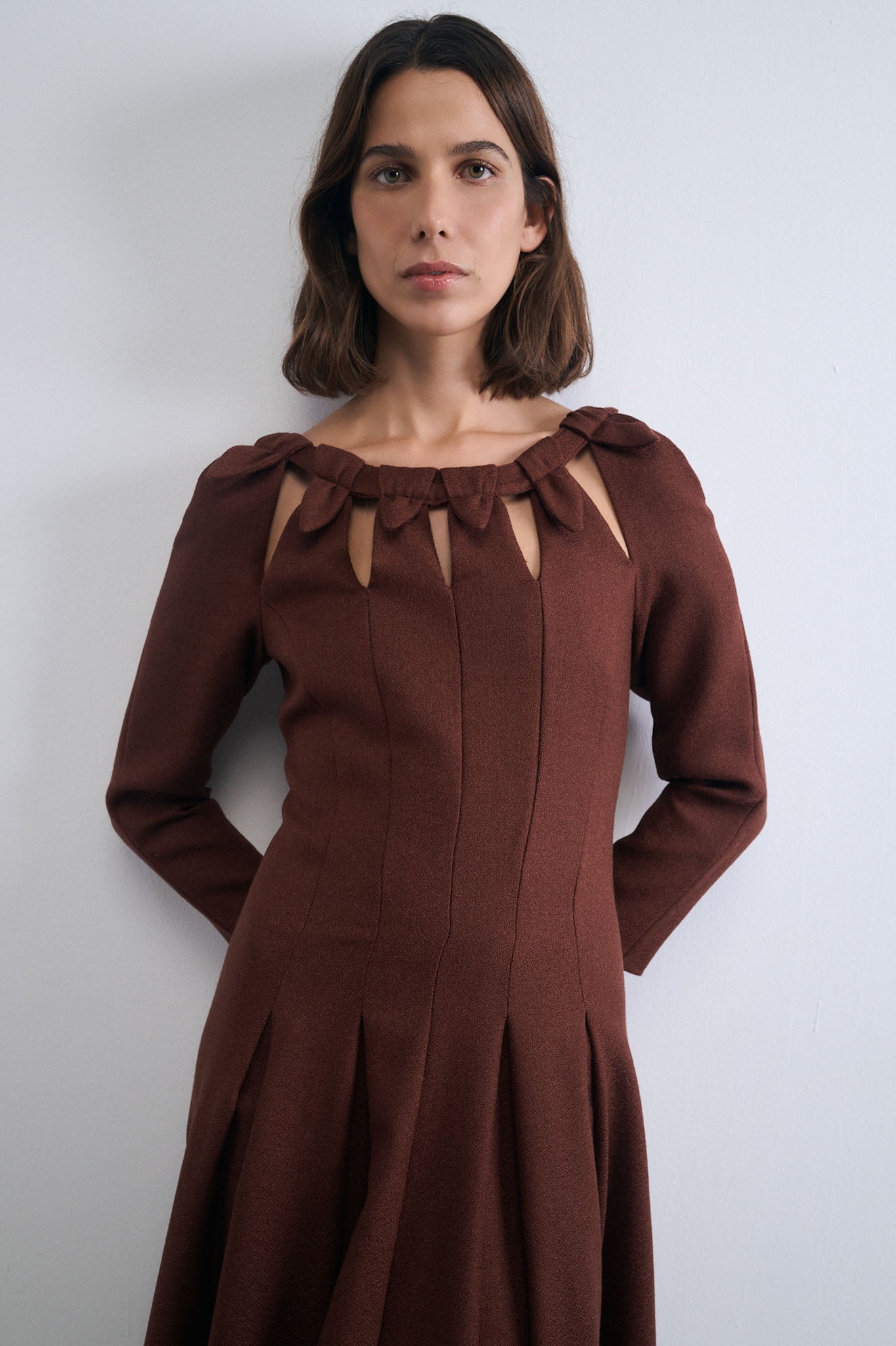 VESTIDO HOJA ARCILLA