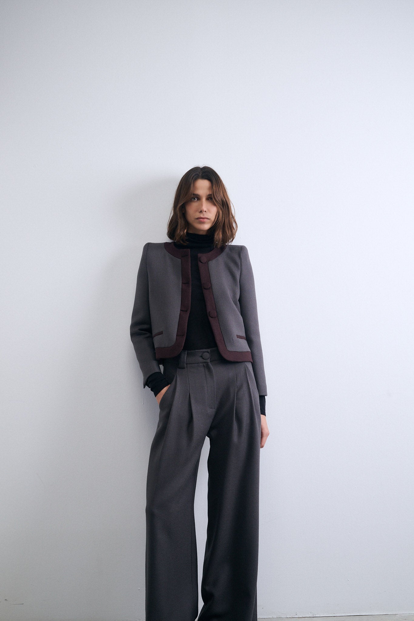 CHAQUETA SESGO PIEDRA