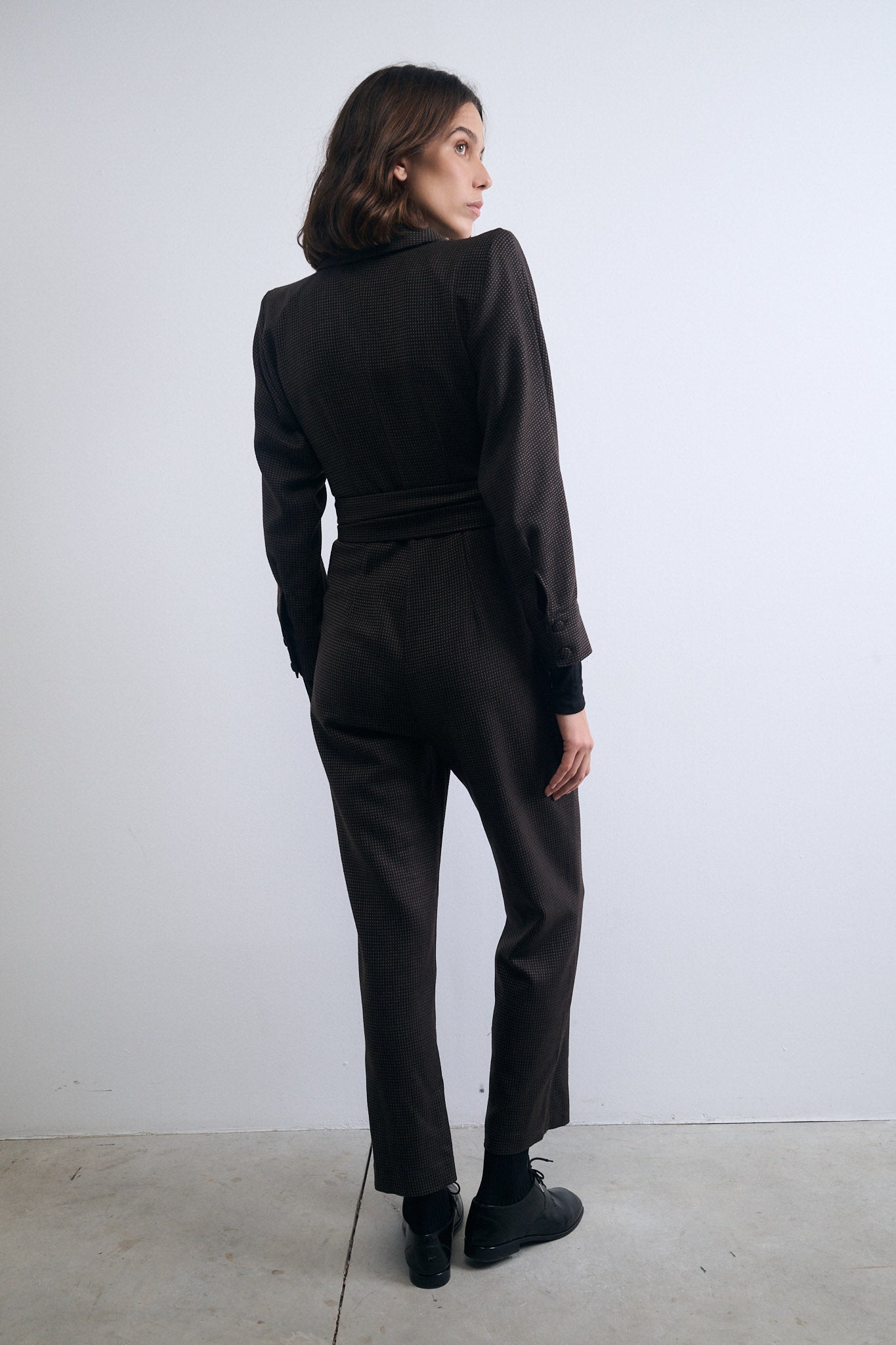 BLACK ROUTE MONO WITH DOTS