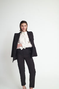 BLACK CREPE BLAZER