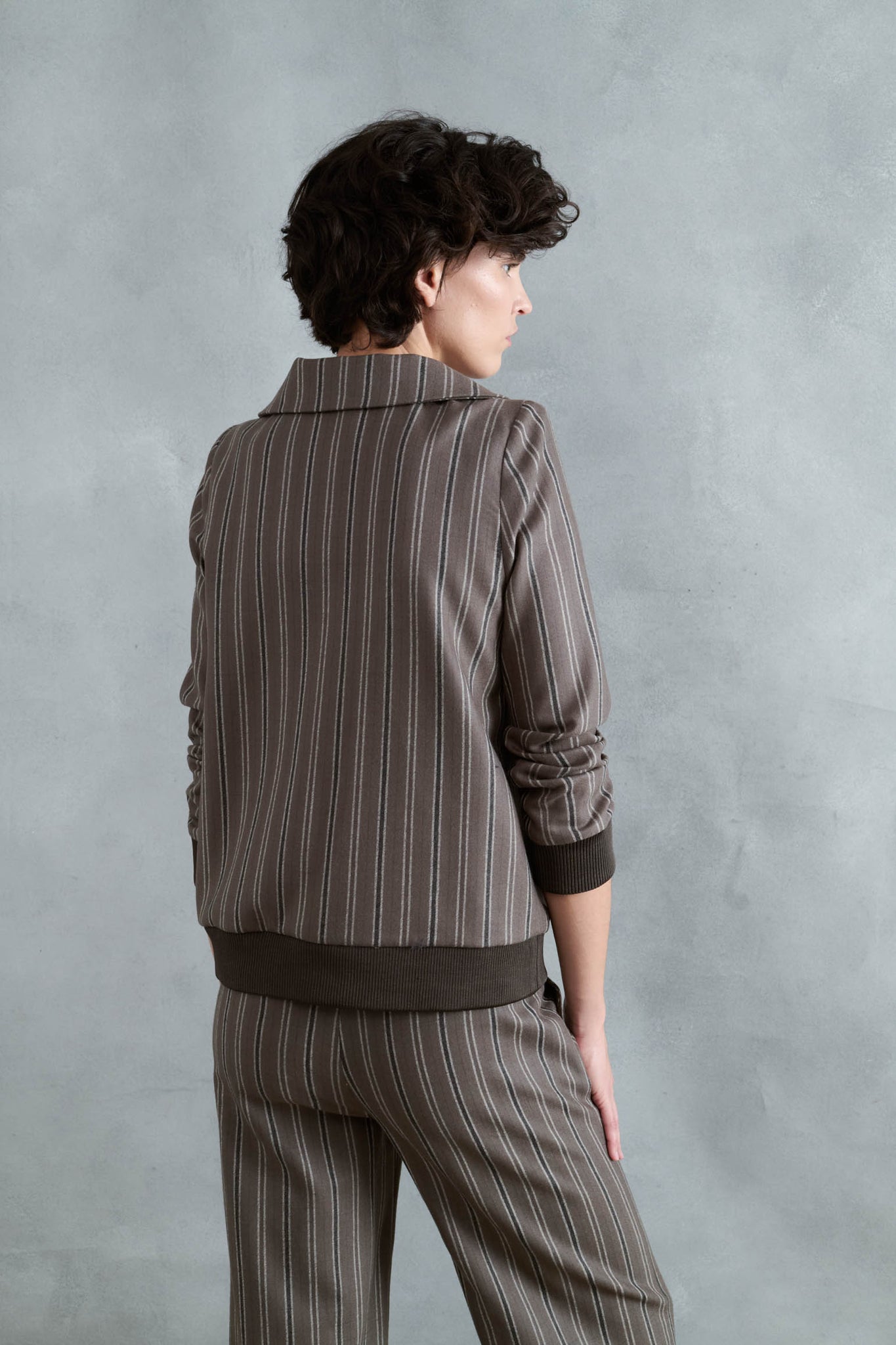 HOODIE NIEVE RAYAS GRUESAS TOPO