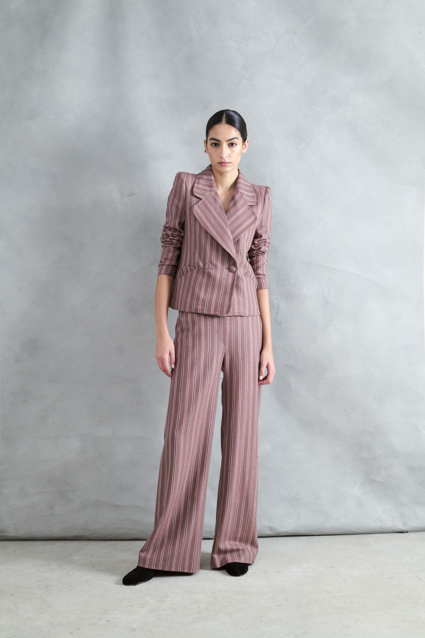 CHAQUETA TUNDRA RAYAS GRUESAS ROSA EMPOLVADO