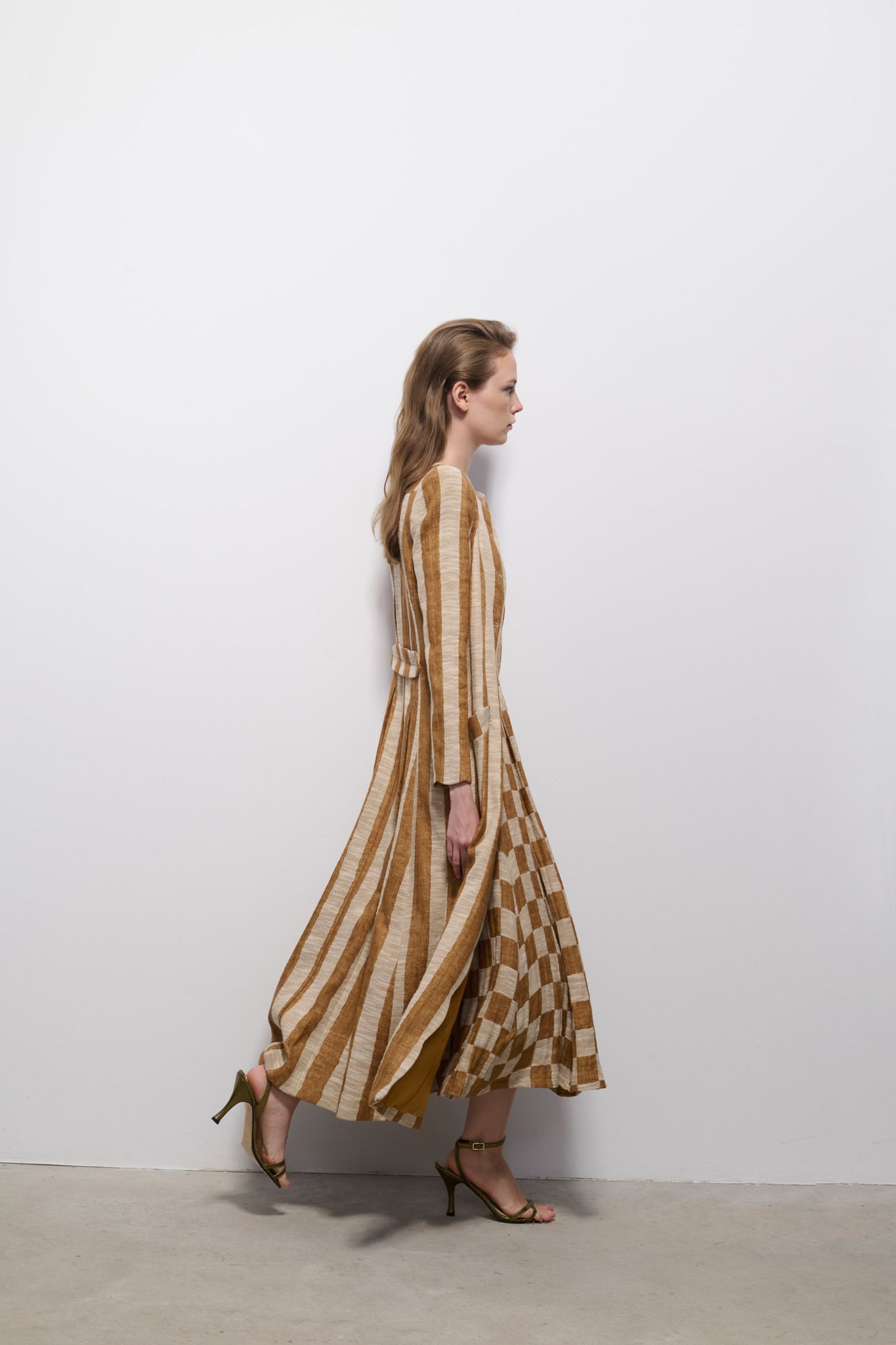 CASACA RUGE RAYA AVELLANA