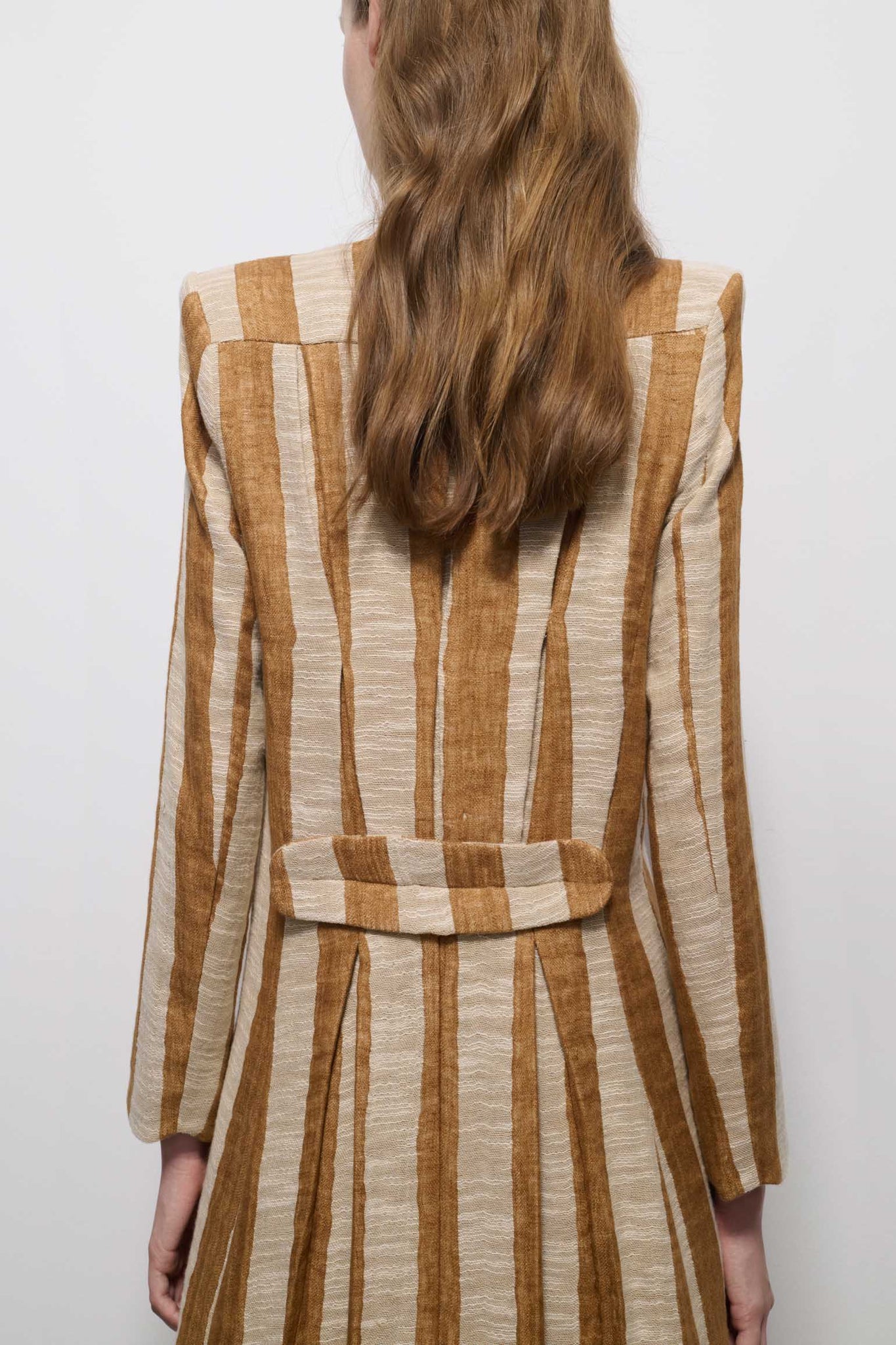 CASACA RUGE RAYA AVELLANA