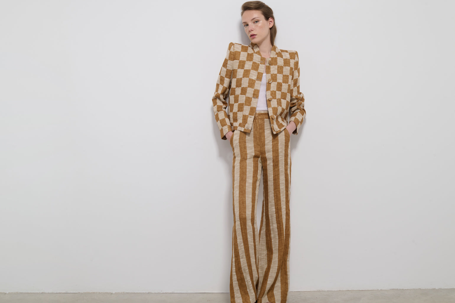 HAZELNUT PICTURED FEATHER BOMBER