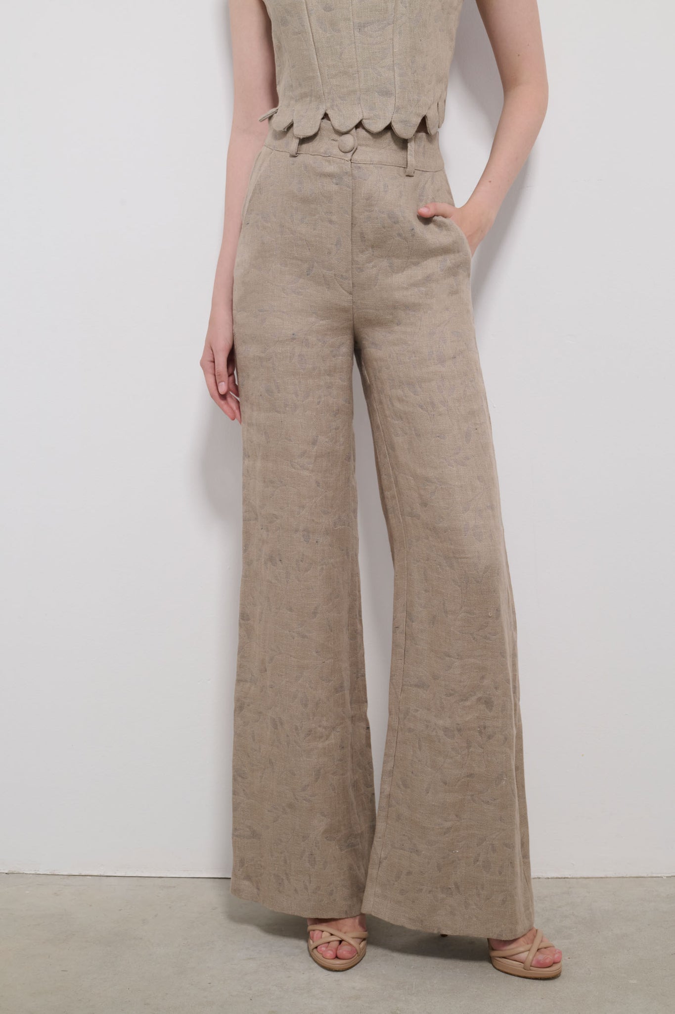 PANTALÓN VIENTO PÁJAROS GRISES