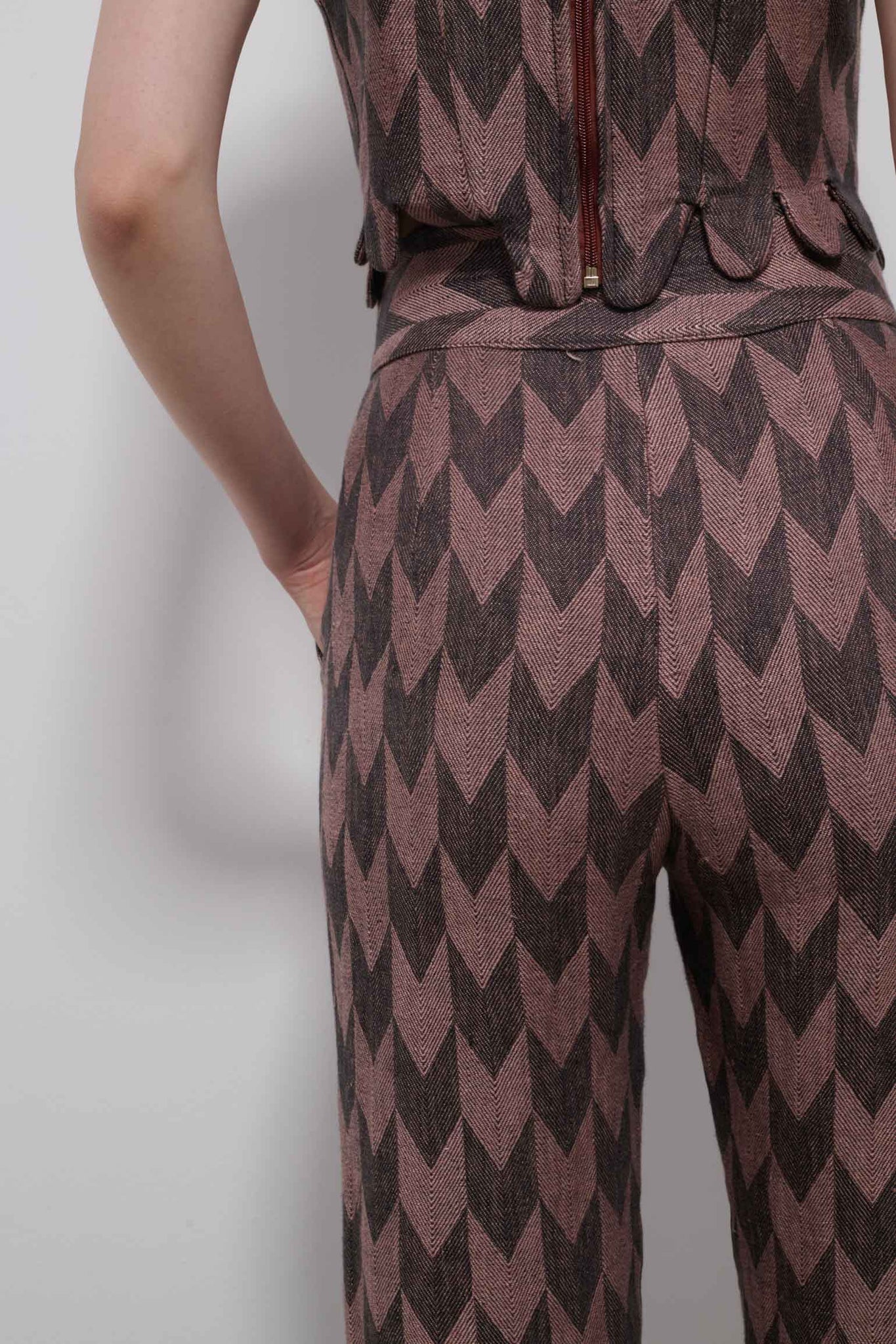 PANTALÓN RAYO FLECHAS ROSAS