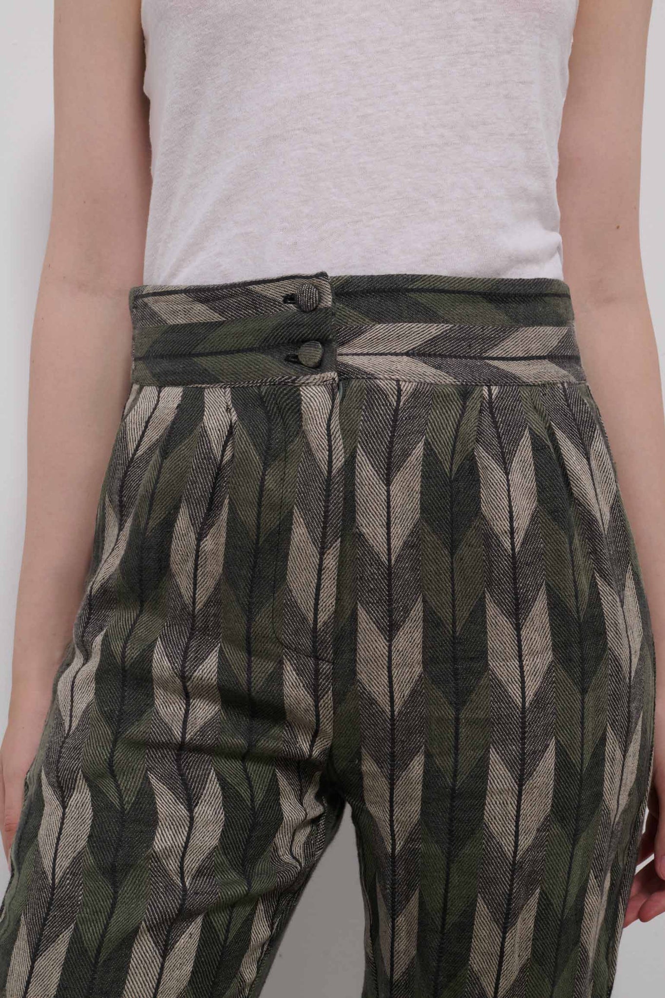 PANTALÓN RAYO FLECHAS VERDES