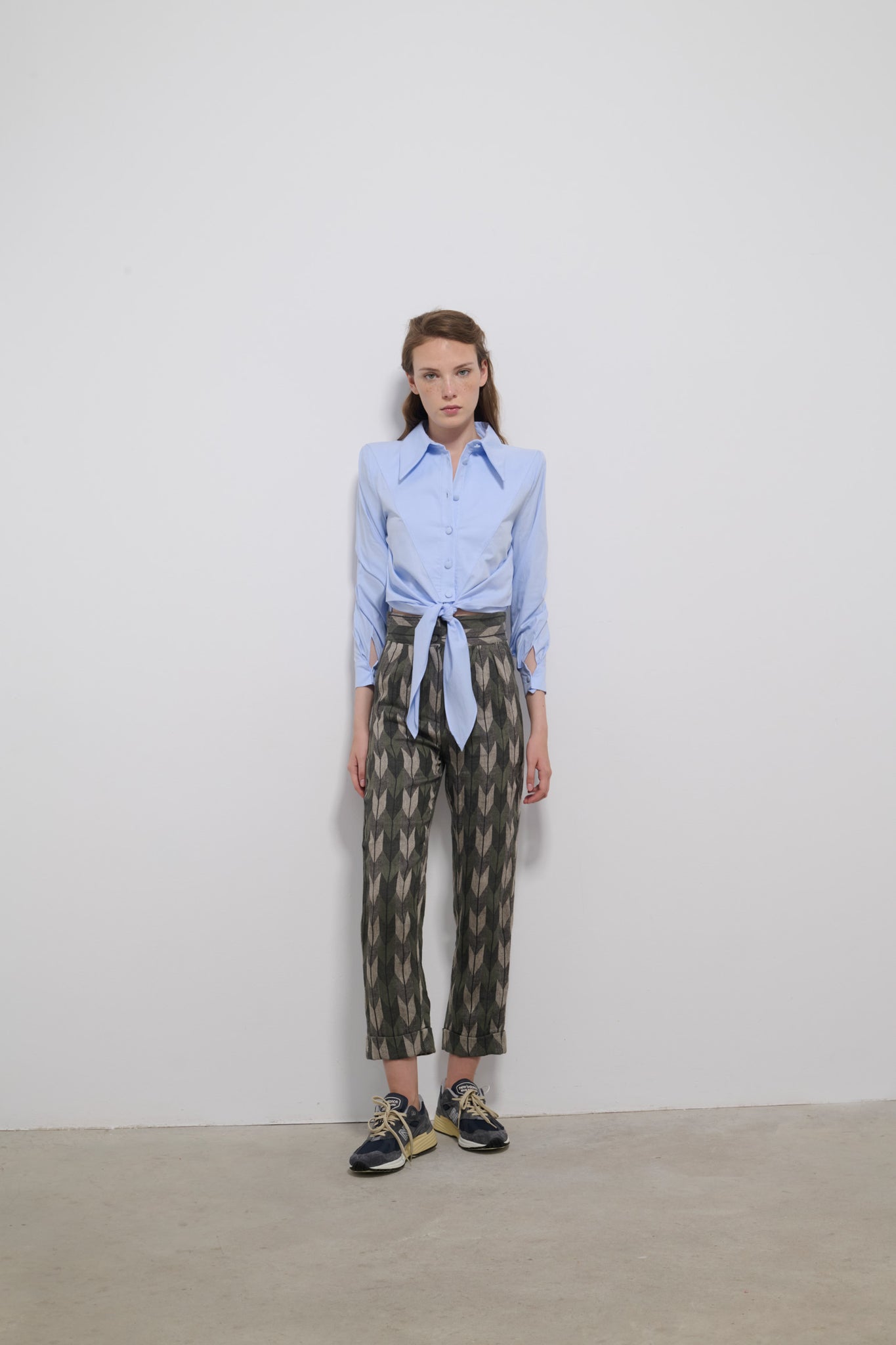 PANTALÓN RAYO FLECHAS VERDES