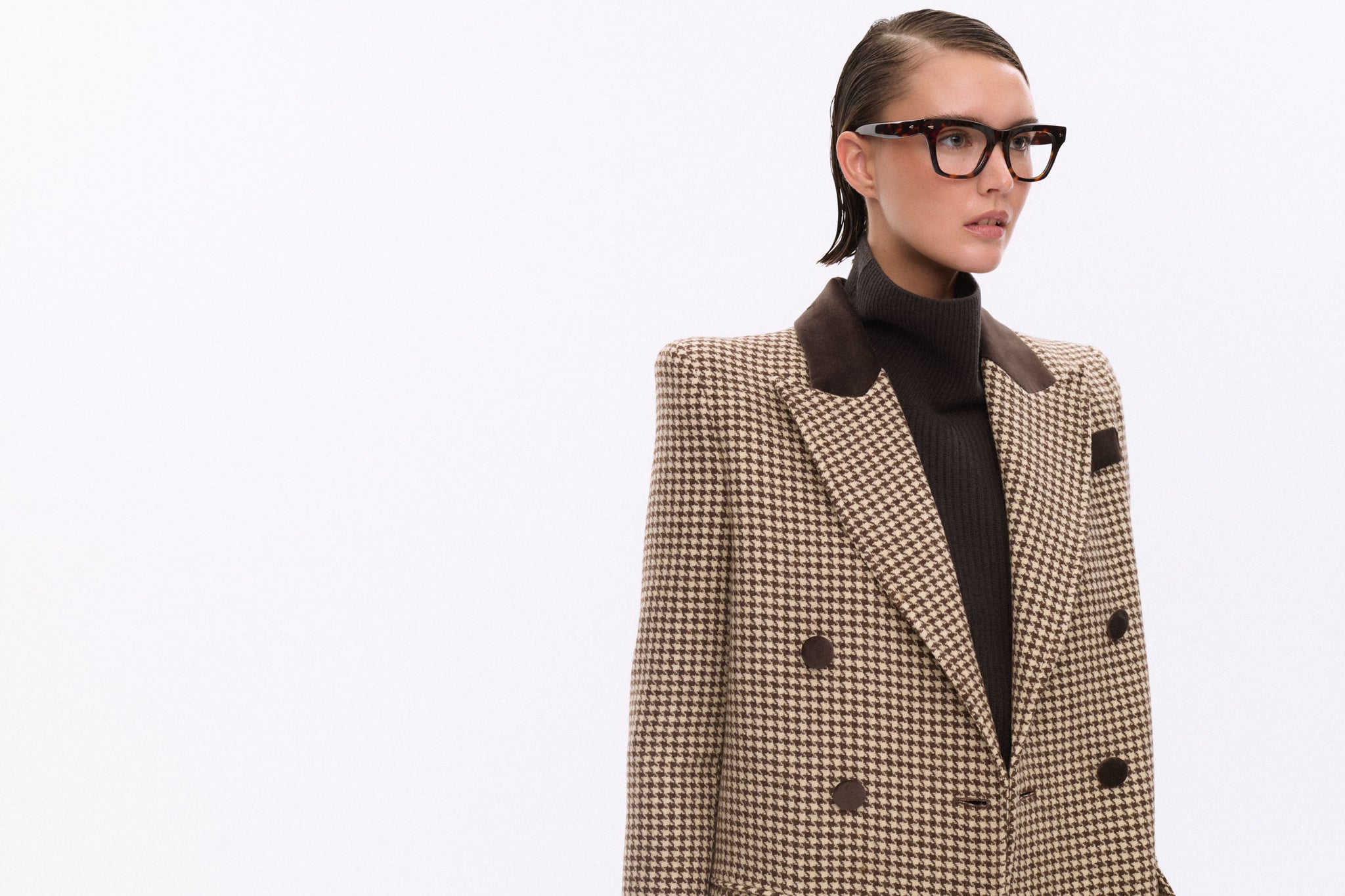 BROWN HOUNDSTOOTH BADGER COAT