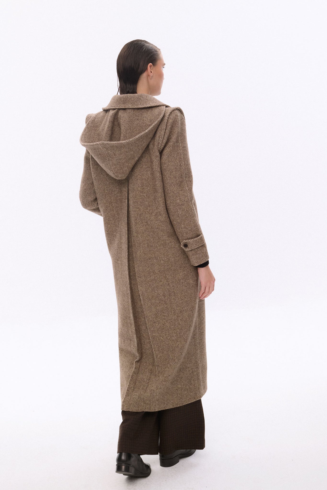 TÓRTOLA SPIGAH TOPO COAT