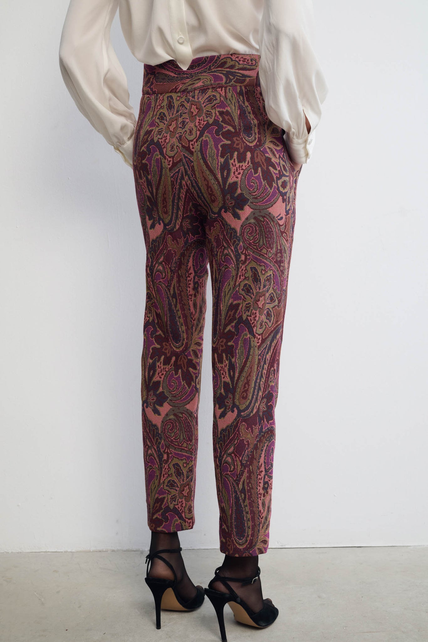 PANTALÓN TURÍN JACQUARD GRANATE