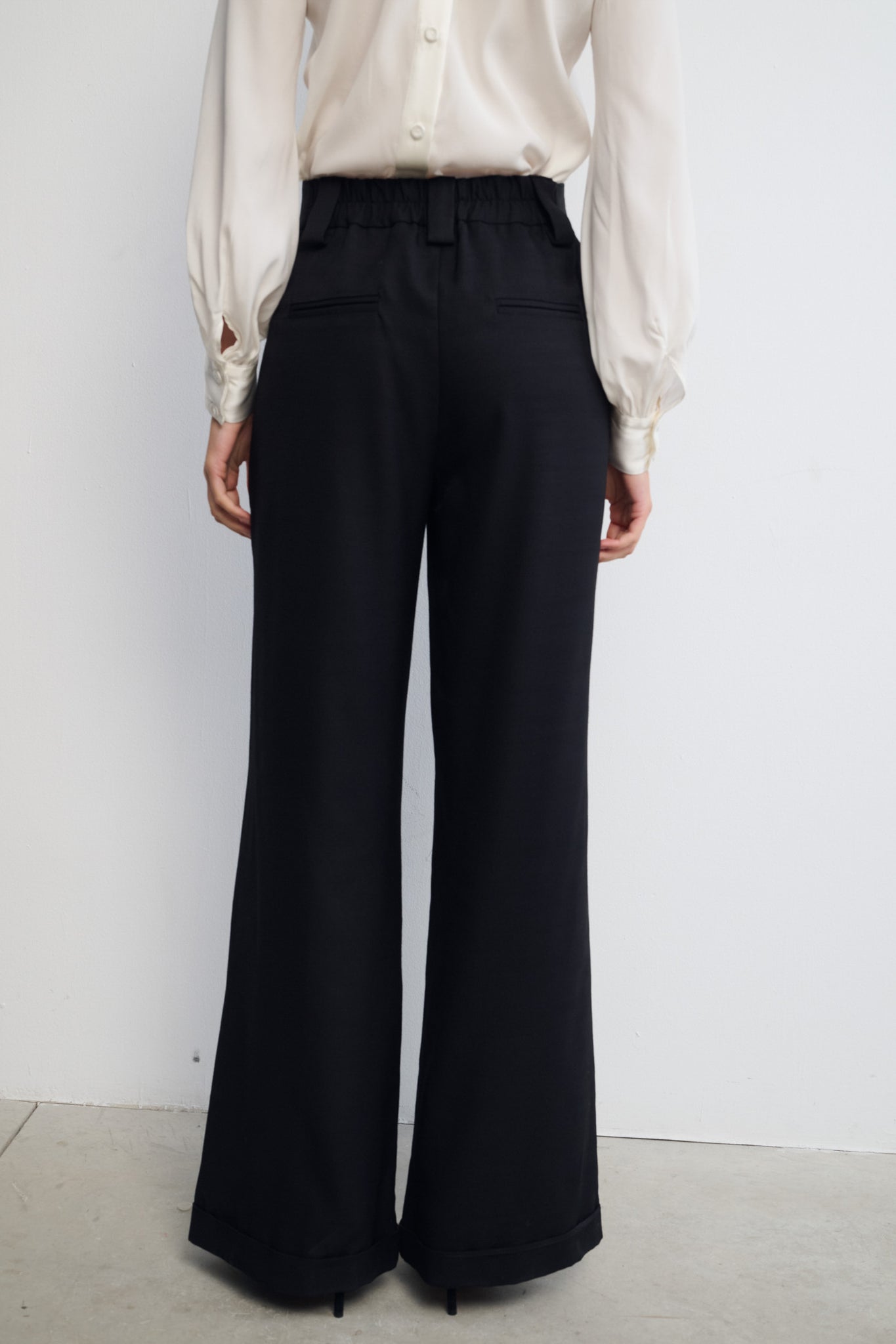 PANTALÓN BACHE CREPE NEGRO