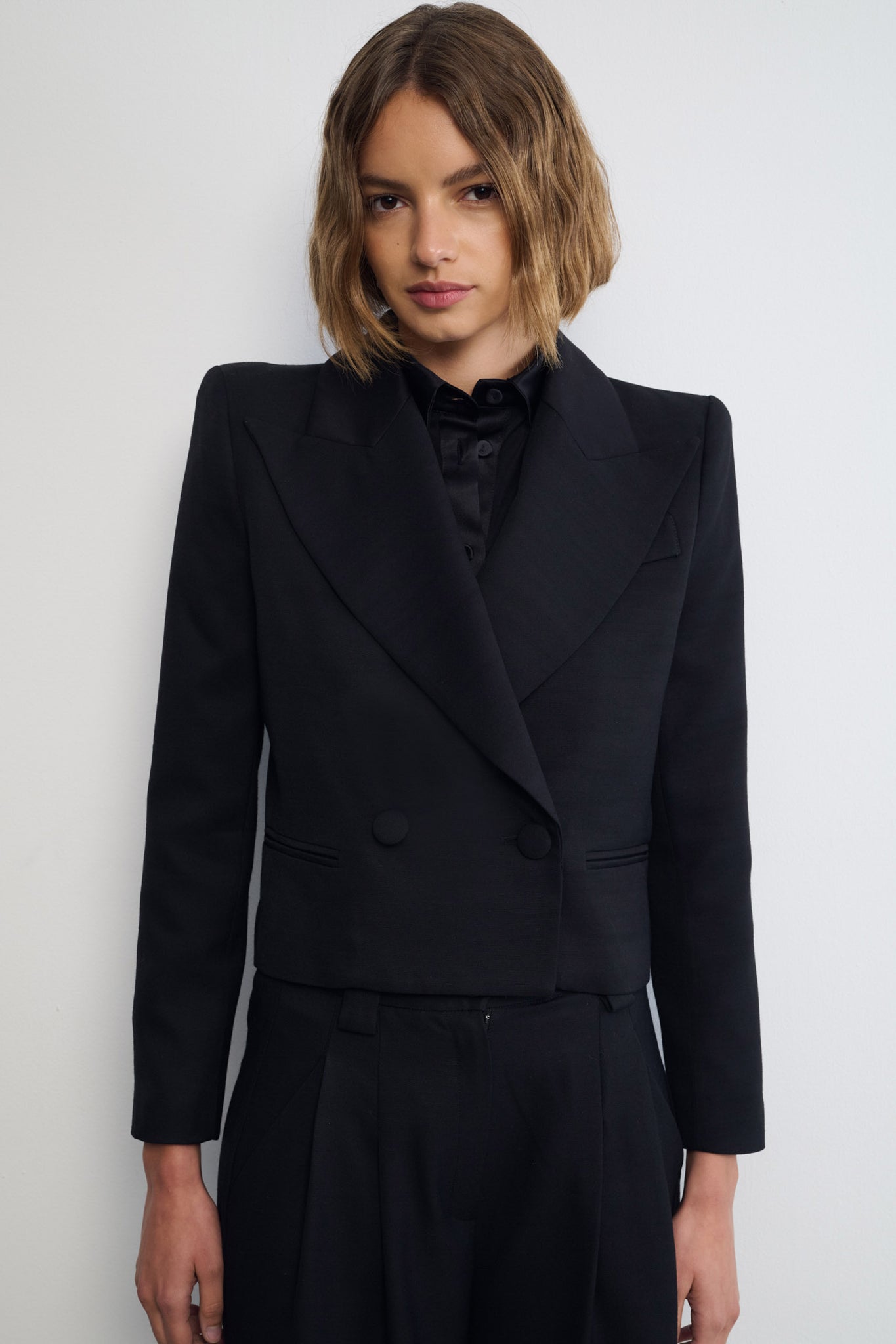 CHAQUETA TORERA CREPE NEGRO