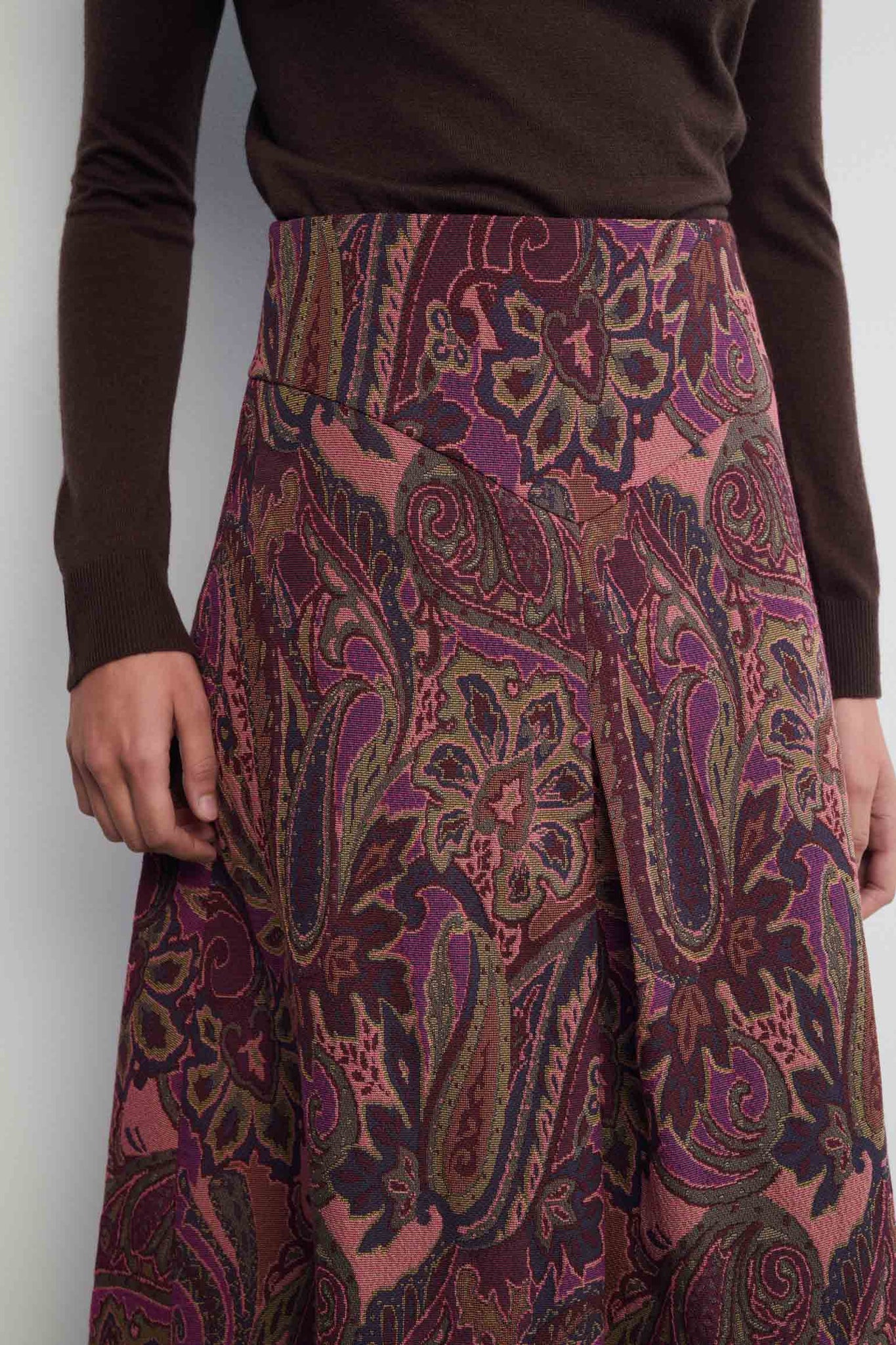 FALDA VERSALLES JACQUARD GRANATE